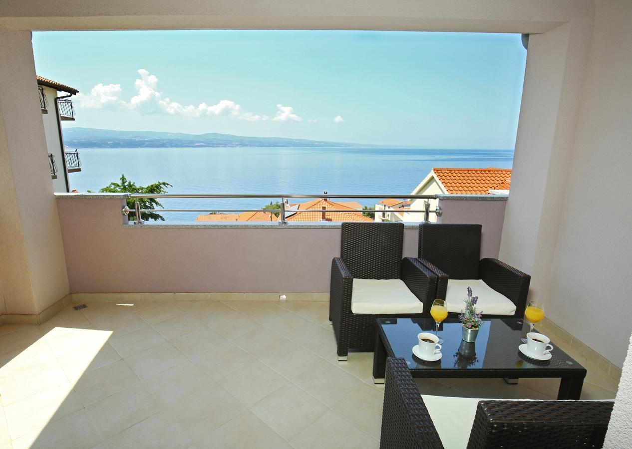 Apartments Nemira Exclusive Omiš Exterior foto