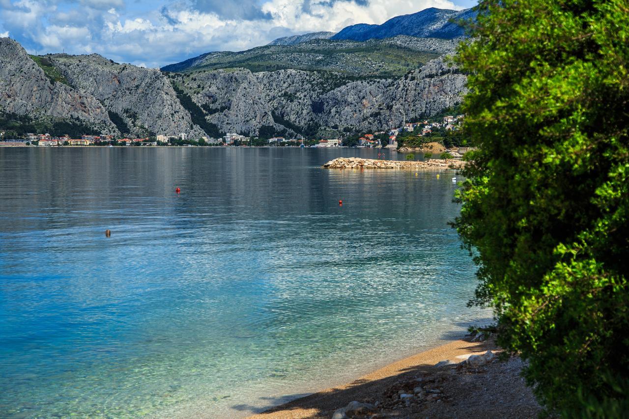 Apartments Nemira Exclusive Omiš Exterior foto